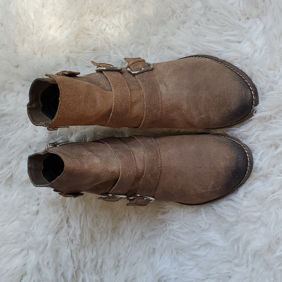 Dolce Vita Colten buckle boot booties - Picture 3 of 9